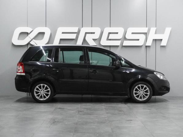 Opel Zafira B Рестайлинг с пробегом 2014 года, цена 974 000 рублей, 131819 км, компактвэн, Автокод Объявления