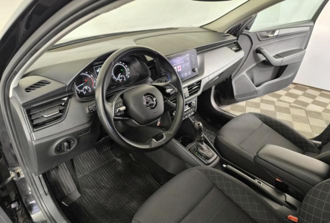 Skoda Rapid II с пробегом 2021 года, цена 1 720 000 рублей, 83815 км, лифтбек, Автокод Объявления