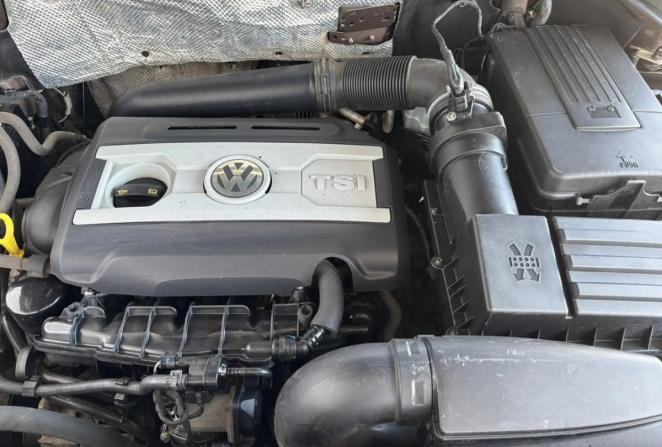 Volkswagen Tiguan I Рестайлинг с пробегом 2015 года, цена 1 545 000 рублей, 207456 км, внедорожник, Автокод Объявления