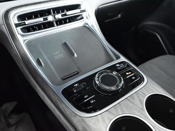 Geely Galaxy M7 с пробегом 2026 года, цена 3 795 000 рублей, 61 км, внедорожник, Автокод Объявления