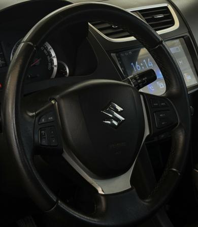 Suzuki Swift IV Рестайлинг с пробегом 2013 года, цена 820 000 рублей, 203373 км, хэтчбек, Автокод Объявления