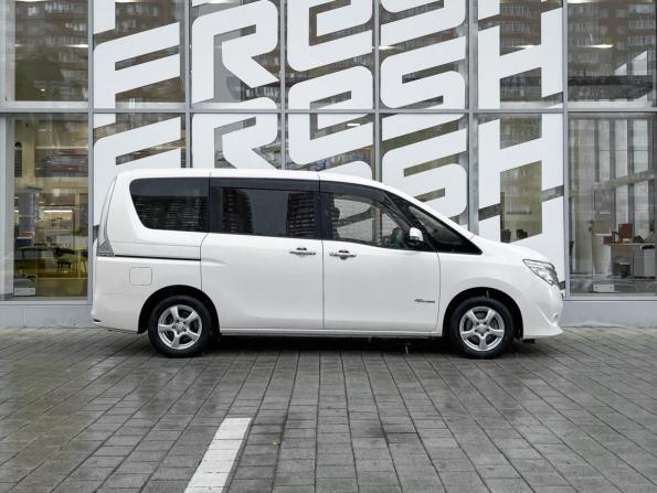 Nissan Serena IV (C26) с пробегом 2016 года, цена 1 549 000 рублей, 135302 км, минивэн, Автокод Объявления