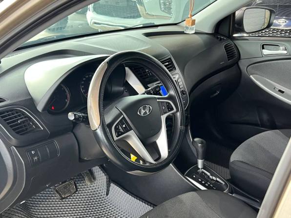 Hyundai Solaris I с пробегом 2011 года, цена 730 000 рублей, 166000 км, хэтчбек, Автокод Объявления