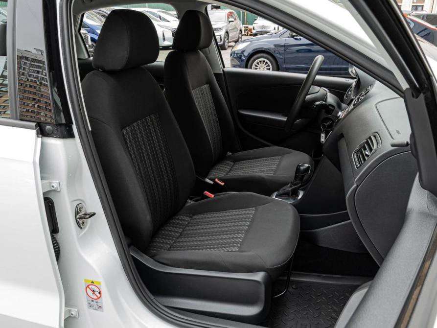 Volkswagen Polo V Рестайлинг Краснодар  - изображение 8