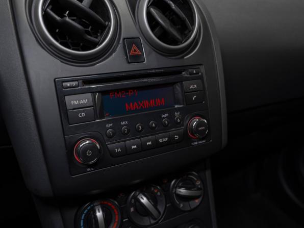 Nissan Qashqai I Рестайлинг с пробегом 2013 года, цена 945 000 рублей, 176329 км, внедорожник, Автокод Объявления