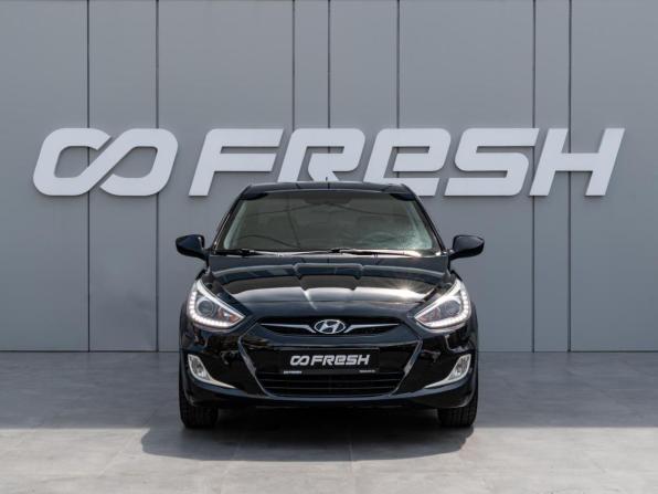 Hyundai Solaris I с пробегом 2013 года, цена 997 000 рублей, 127251 км, седан, Автокод Объявления