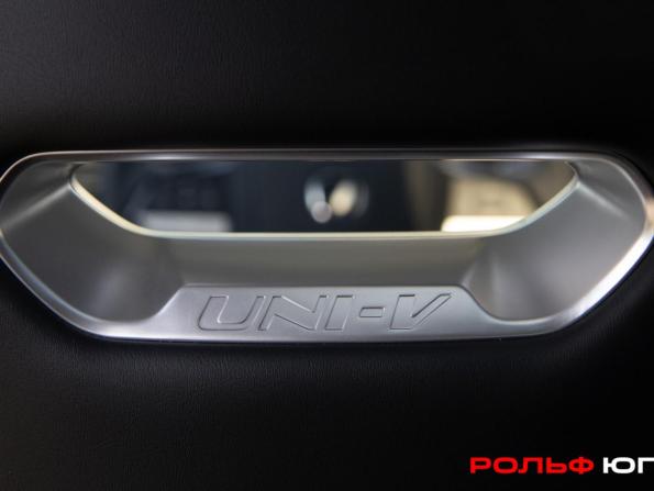 Changan UNI-V I с пробегом 2024 года, цена 2 498 000 рублей, 4872 км, лифтбек, Автокод Объявления