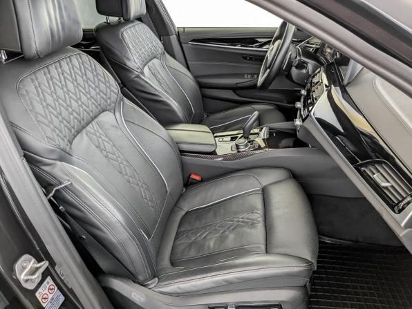 BMW 5 серии VII (G30/G31/G38) Рестайлинг с пробегом 2022 года, цена 5 550 000 рублей, 46630 км, седан, Автокод Объявления