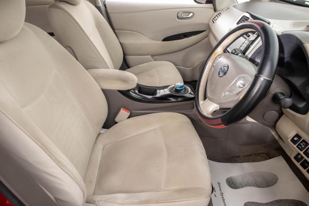 Nissan Leaf I (ZE0/AZE0) Барнаул  - изображение 9