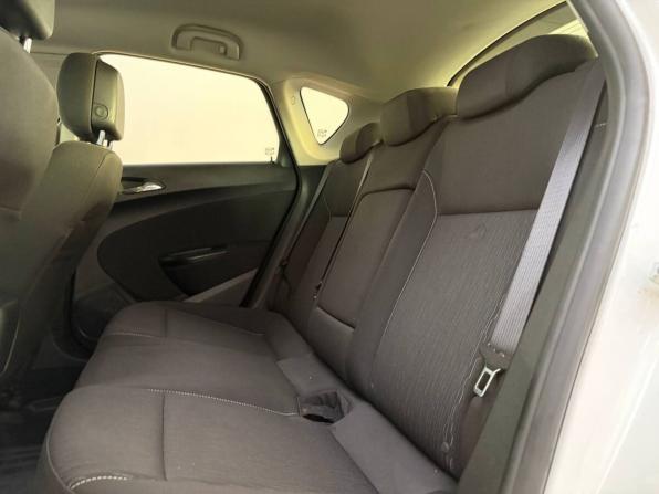 Opel Astra J Рестайлинг с пробегом 2012 года, цена 720 000 рублей, 154825 км, хэтчбек, Автокод Объявления