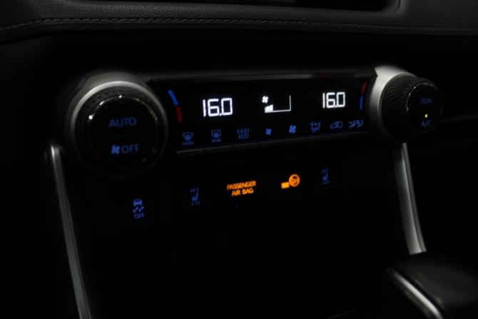 Toyota RAV4 V (XA50) с пробегом 2020 года, цена 3 198 000 рублей, 101000 км, внедорожник, Автокод Объявления