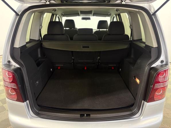 Volkswagen Touran I Рестайлинг с пробегом 2008 года, цена 780 000 рублей, 144622 км, компактвэн, Автокод Объявления