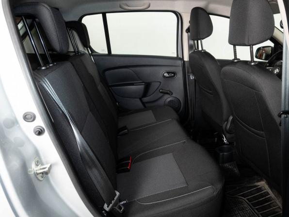 Renault Sandero II Рестайлинг с пробегом 2020 года, цена 1 374 000 рублей, 41221 км, хэтчбек, Автокод Объявления