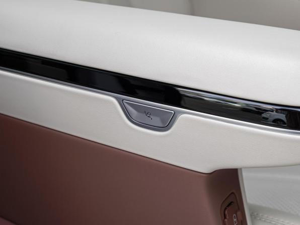 BYD Xia (M9) с пробегом 2025 года, цена 6 475 000 рублей, 346 км, минивэн, Автокод Объявления