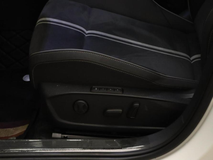 Volkswagen Golf VIII Москва  - изображение 19