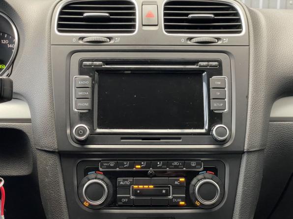 Volkswagen Golf VI с пробегом 2009 года, цена 747 000 рублей, 309543 км, хэтчбек, Автокод Объявления