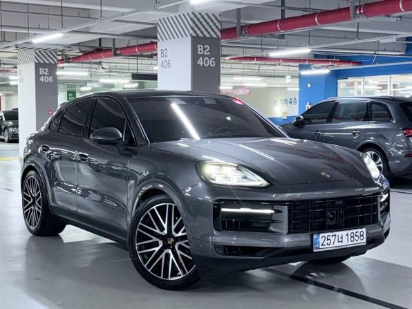 Porsche Cayenne III Рестайлинг с пробегом 2025 года, цена 16 299 000 рублей, 15985 км, внедорожник, Автокод Объявления