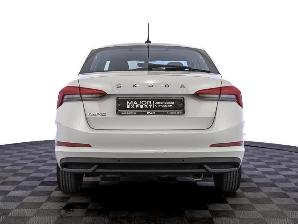 Skoda Rapid II с пробегом 2020 года, цена 1 440 000 рублей, 86090 км, лифтбек, Автокод Объявления