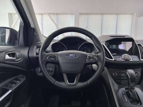 Ford Kuga II Рестайлинг с пробегом 2018 года, цена 1 700 000 рублей, 113000 км, внедорожник, Автокод Объявления