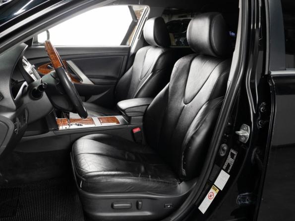 Toyota Camry VI (XV40) Рестайлинг с пробегом 2011 года, цена 1 279 000 рублей, 254390 км, седан, Автокод Объявления