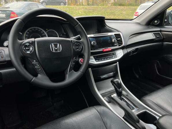 Honda Accord IX с пробегом 2013 года, цена 1 460 000 рублей, 236241 км, седан, Автокод Объявления