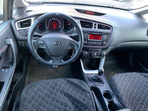 Kia Ceed II с пробегом 2014 года, цена 899 000 рублей, 88215 км, хэтчбек, Автокод Объявления