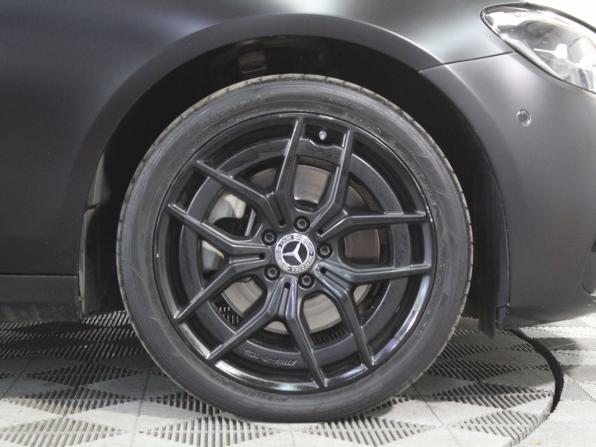 Mercedes-Benz E-Класс V (W213 S213 C238) Рестайлинг с пробегом 2021 года, цена 5 400 000 рублей, 75000 км, седан, Автокод Объявления