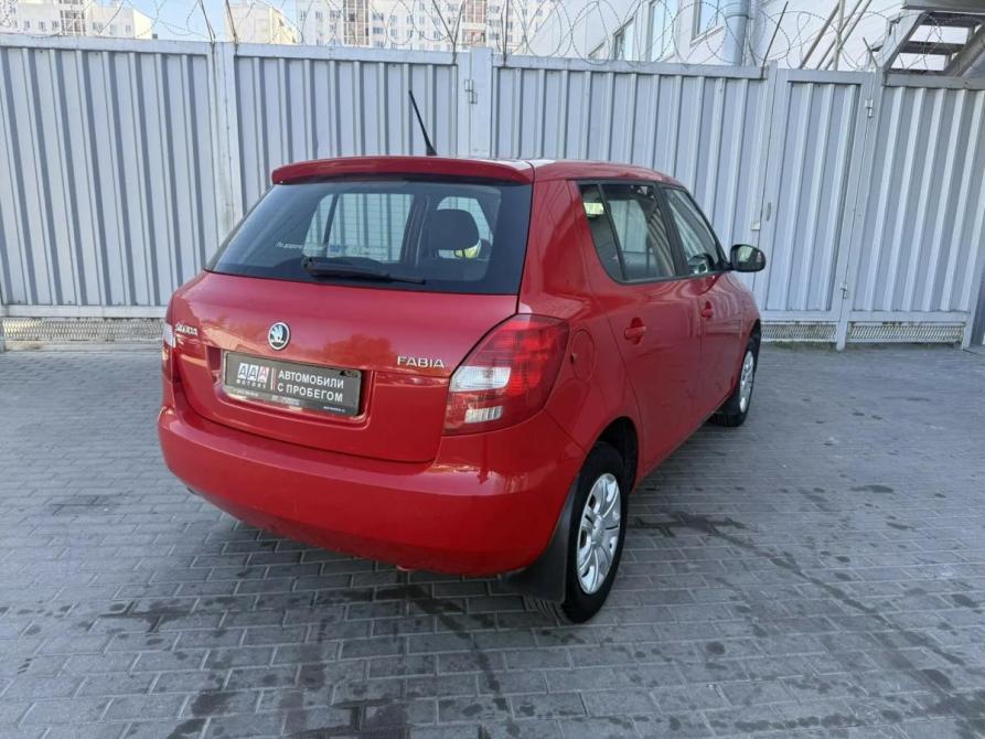 Skoda Fabia II Рестайлинг Ростов-на-Дону  - изображение 2
