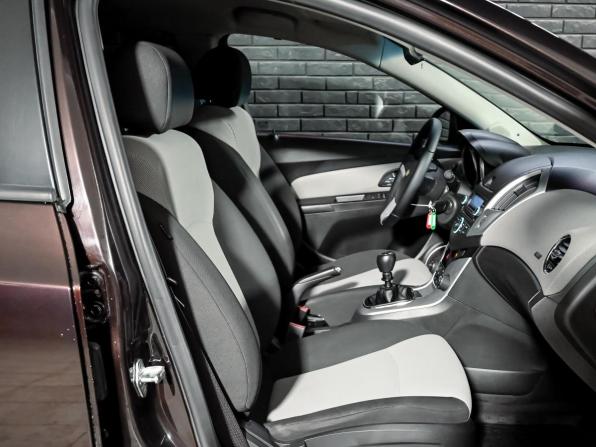 Chevrolet Cruze I Рестайлинг с пробегом 2014 года, цена 850 000 рублей, 116923 км, седан, Автокод Объявления
