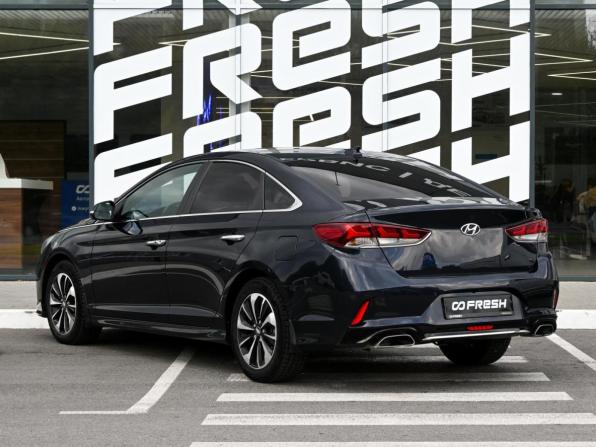 Hyundai Sonata VII (LF) Рестайлинг с пробегом 2017 года, цена 1 769 000 рублей, 124790 км, седан, Автокод Объявления