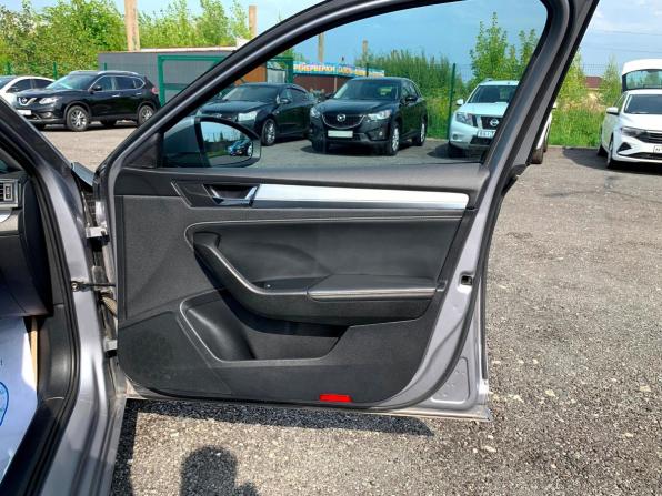 Skoda Superb III Рестайлинг с пробегом 2020 года, цена 2 566 500 рублей, 65370 км, лифтбек, Автокод Объявления