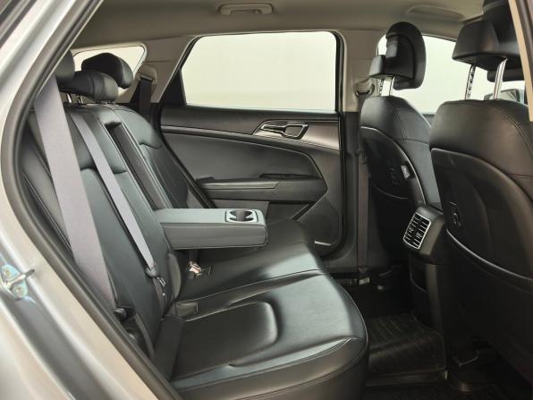 Kia Sportage V с пробегом 2022 года, цена 3 390 000 рублей, 54018 км, внедорожник, Автокод Объявления