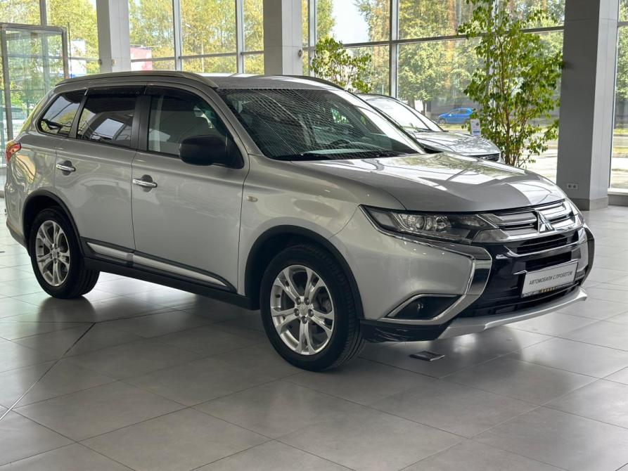 Mitsubishi Outlander III Рестайлинг 2 Новосибирск  - изображение 5