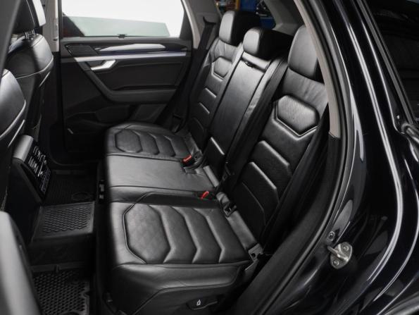 Volkswagen Touareg III с пробегом 2019 года, цена 4 829 000 рублей, 179940 км, внедорожник, Автокод Объявления