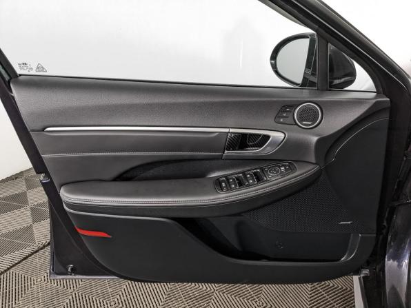 Hyundai Sonata VIII (DN8) с пробегом 2021 года, цена 2 600 000 рублей, 60500 км, седан, Автокод Объявления