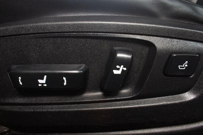 Lexus ES VI с пробегом 2013 года, цена 1 749 000 рублей, 250000 км, седан, Автокод Объявления