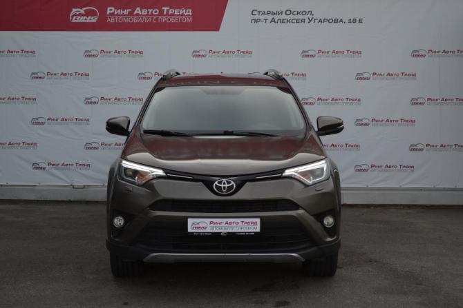 Toyota RAV4 IV (XA40) Рестайлинг с пробегом 2017 года, цена 2 590 000 рублей, 174512 км, внедорожник, Автокод Объявления