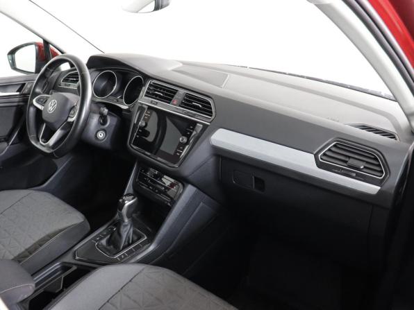 Volkswagen Tiguan II Рестайлинг с пробегом 2021 года, цена 2 870 000 рублей, 26350 км, внедорожник, Автокод Объявления