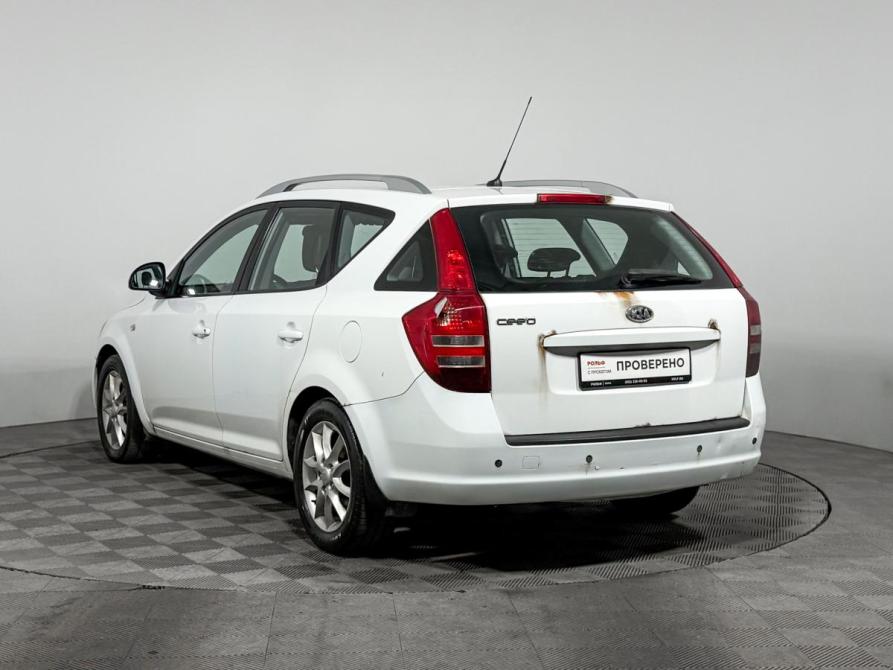 Kia Ceed I Санкт-Петербург  - изображение 7
