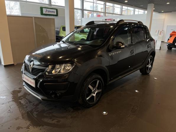 Renault Sandero II с пробегом 2016 года, цена 1 200 000 рублей, 80748 км, хэтчбек, Автокод Объявления