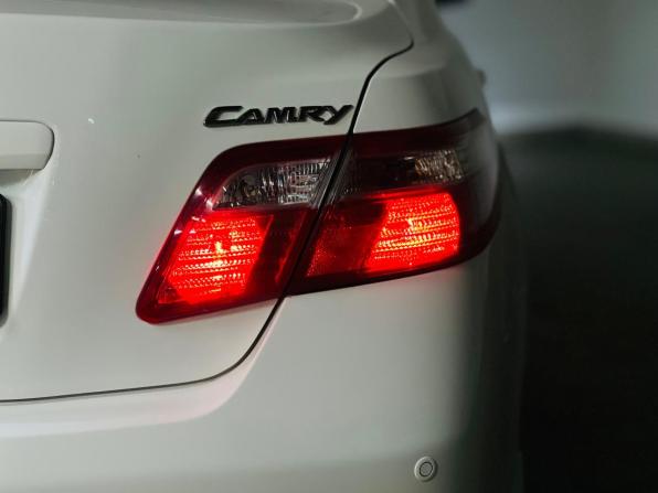 Toyota Camry VI (XV40) Рестайлинг с пробегом 2011 года, цена 1 399 000 рублей, 208825 км, седан, Автокод Объявления