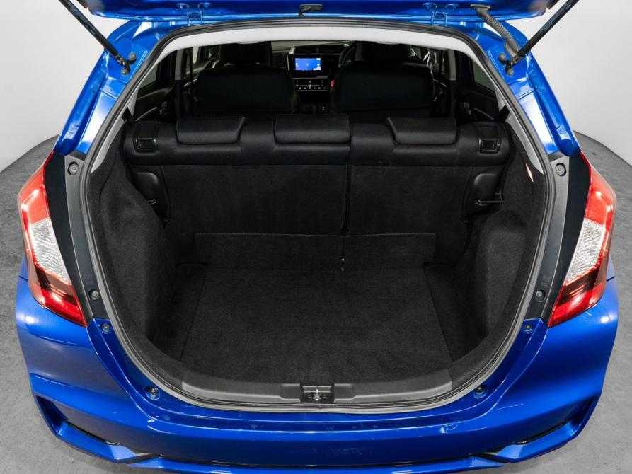 Honda Fit III Рестайлинг Иркутск  - изображение 19