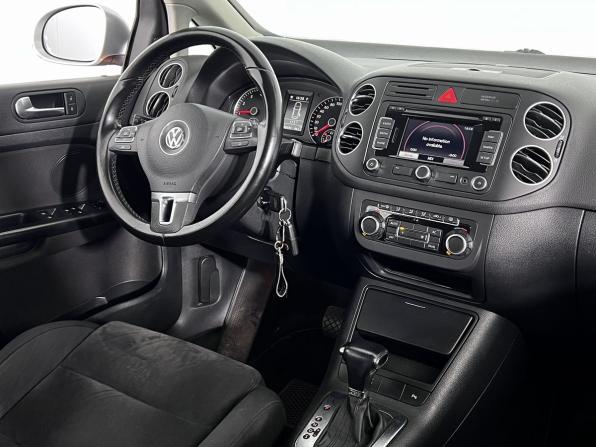 Volkswagen Golf Plus II с пробегом 2010 года, цена 879 000 рублей, 188690 км, хэтчбек, Автокод Объявления