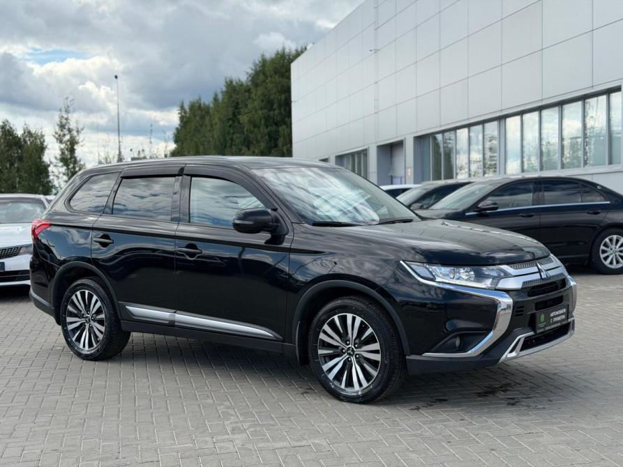 Mitsubishi Outlander III Рестайлинг 3 Сыктывкар  - изображение 2