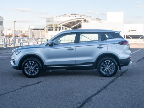 Geely Atlas Pro с пробегом 2022 года, цена 2 117 000 рублей, 20626 км, внедорожник, Автокод Объявления