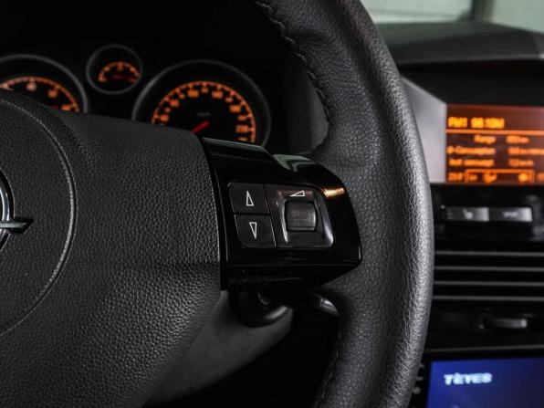 Opel Astra H Рестайлинг с пробегом 2008 года, цена 399 000 рублей, 216163 км, хэтчбек, Автокод Объявления