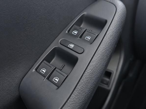 Volkswagen Jetta VI Рестайлинг с пробегом 2014 года, цена 1 096 900 рублей, 149035 км, седан, Автокод Объявления