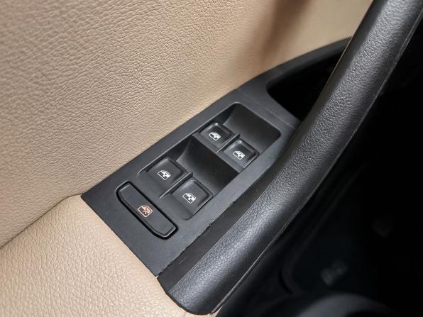 Skoda Octavia III (A7) с пробегом 2014 года, цена 760 000 рублей, 607000 км, лифтбек, Автокод Объявления