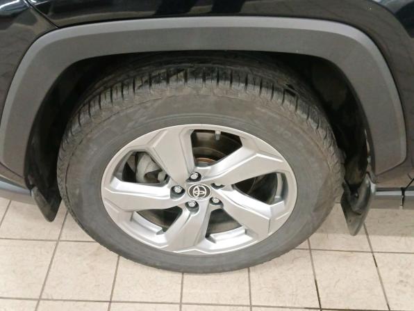 Toyota RAV4 V (XA50) с пробегом 2021 года, цена 2 400 000 рублей, 114140 км, внедорожник, Автокод Объявления