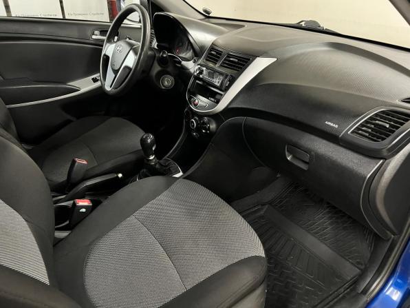 Hyundai Solaris I с пробегом 2012 года, цена 450 000 рублей, 278466 км, хэтчбек, Автокод Объявления